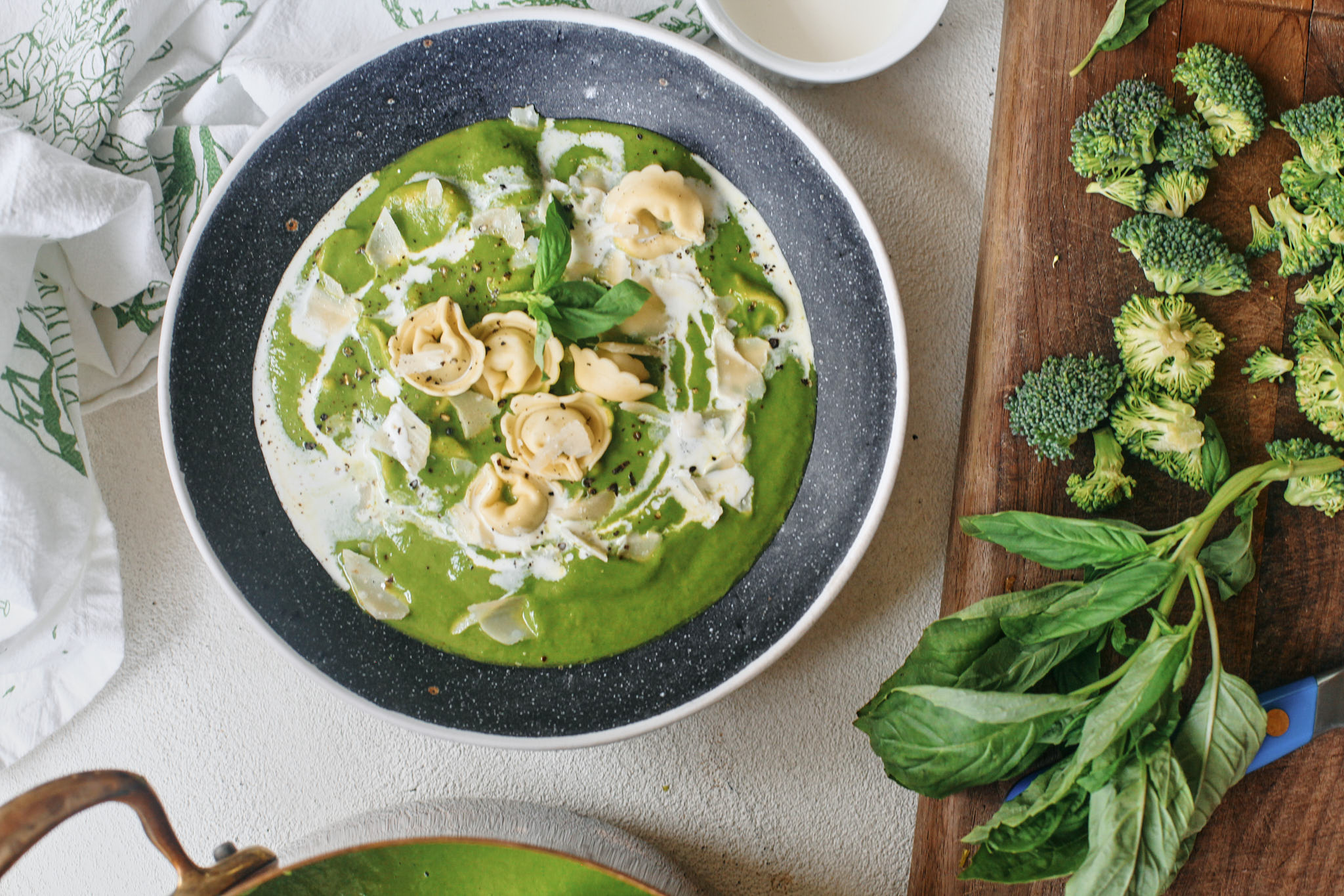 green goddess tortellini soup