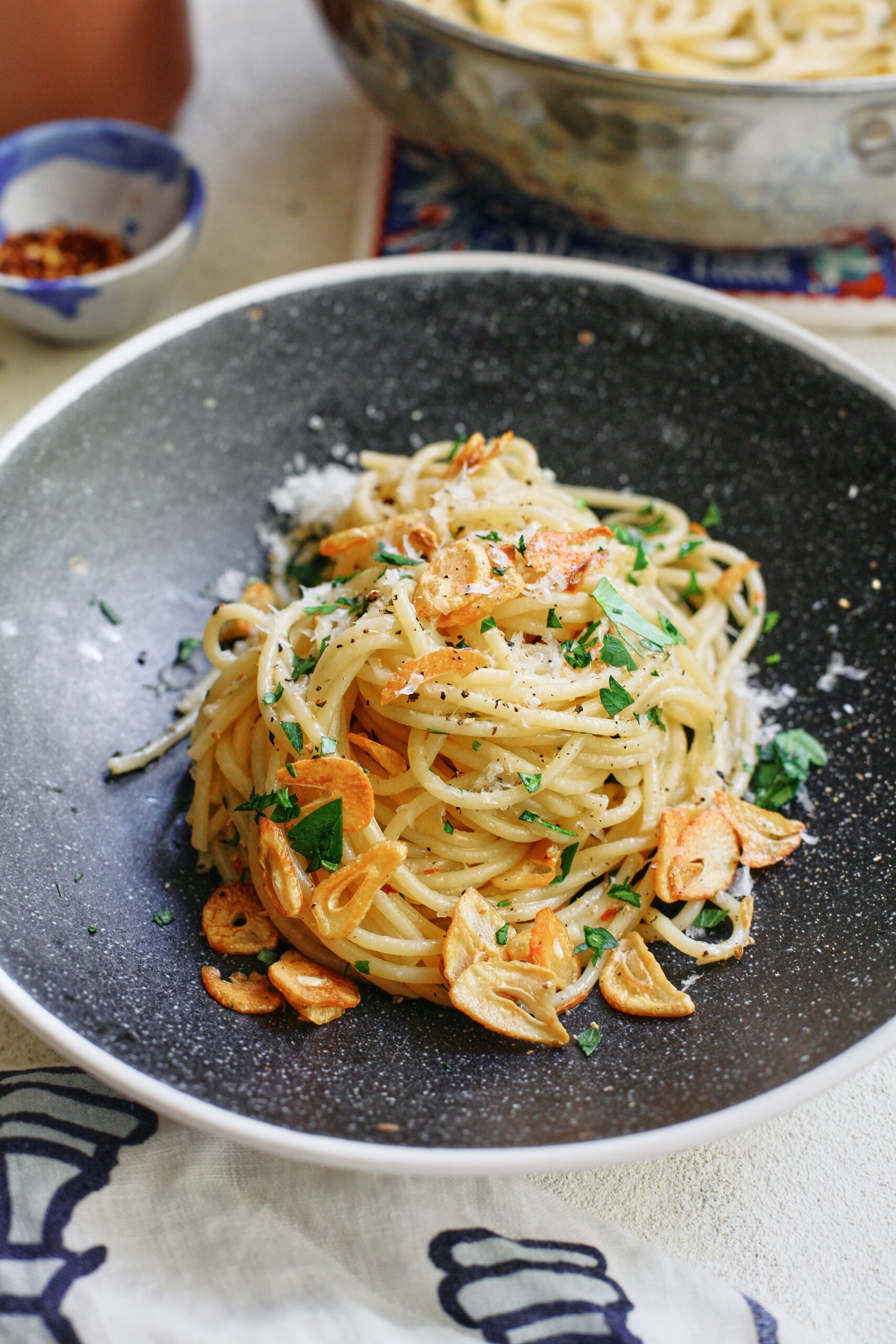 martha stewart's 3 garlic spaghetti - with garlic 3 ways - roasted, fried and minced/sauteed.